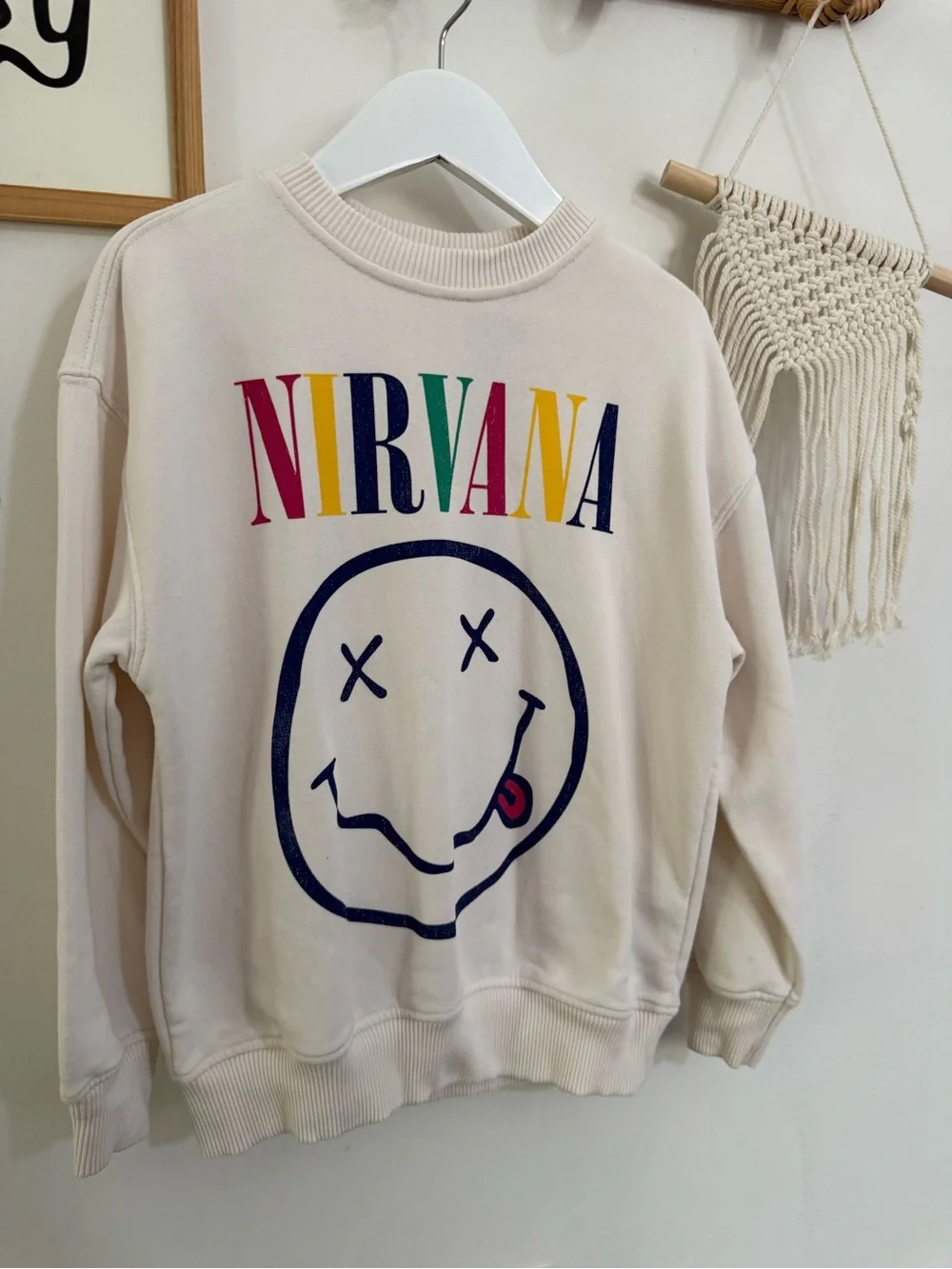 Zara - size 8-9y - Nirvana colorful logo sweatshirt